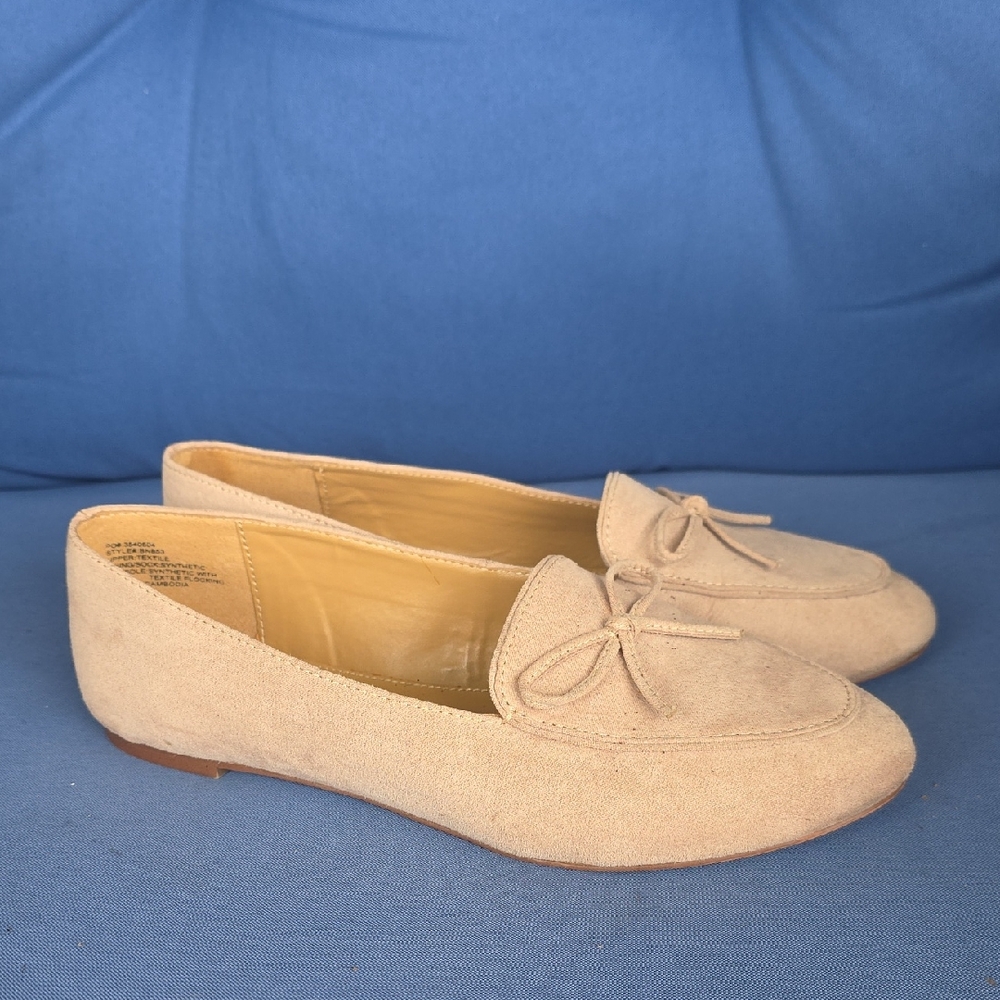 J.Crew Suede Bow Loafers  Beige Slip‑On Flats Sz 6.5 Preppy Minimalist